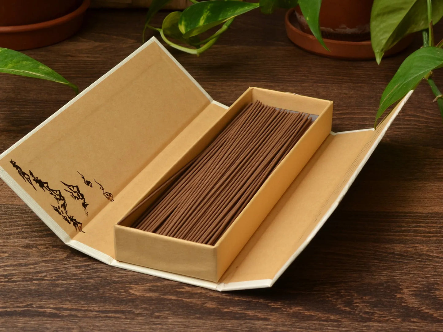 Bâtons d’encens en bois d’agar